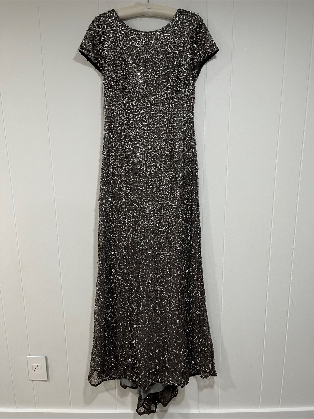 Adrianna Papell Silver Sequin Maxi Dress 12 wedding guest mother of the bride